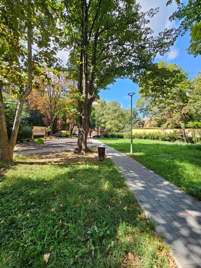 Booking Apartments Alone 1 Белград Екстериор снимка