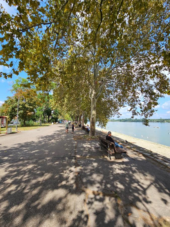 Booking Apartments Alone 1 Белград Екстериор снимка