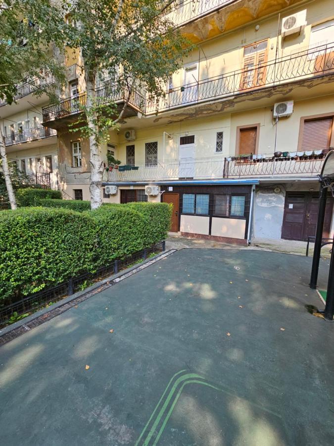 Booking Apartments Alone 1 Белград Екстериор снимка